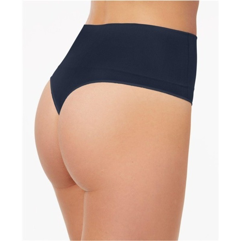 NWOT Spanx M Everyday Shaping Panties Thong SS0815 Black 131785